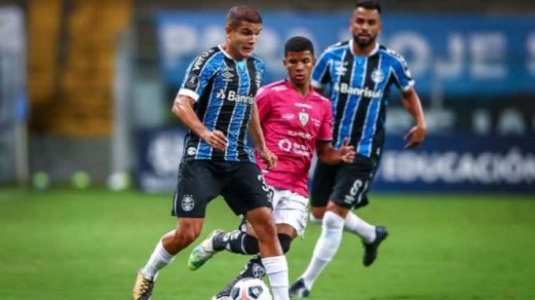 Tragédia anunciada? Grêmio caiu precocemente na fase anterior à de grupos na Libertadores para o Del Valle, no início do ano (Foto: Lucas Uebel/Grêmio FBPA)