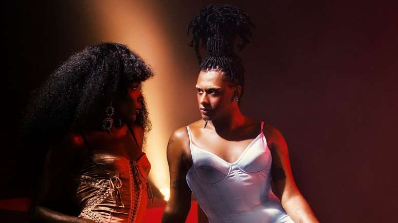 Liniker e Majur em "Rainha de Copas".