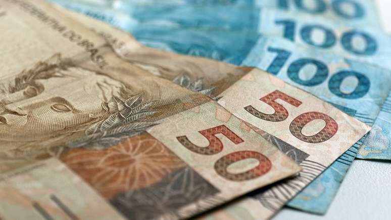 Manobra do governo para alterar o teto de gastos &eacute; criticada por especialistas