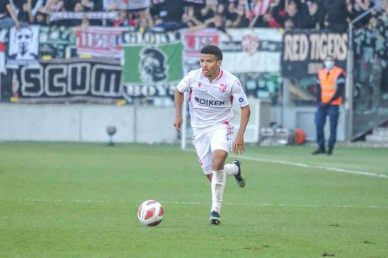 MarquinhosCipriano está emprestado ao Sion (Foto: Stefano Luisetto)