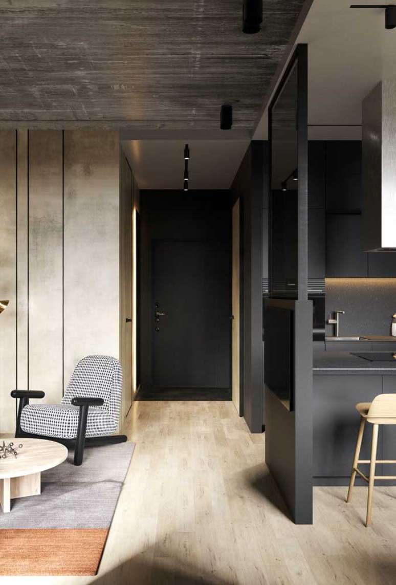 52. Sala com porta preta e poltrona estampada &ndash; Foto Decor Facil