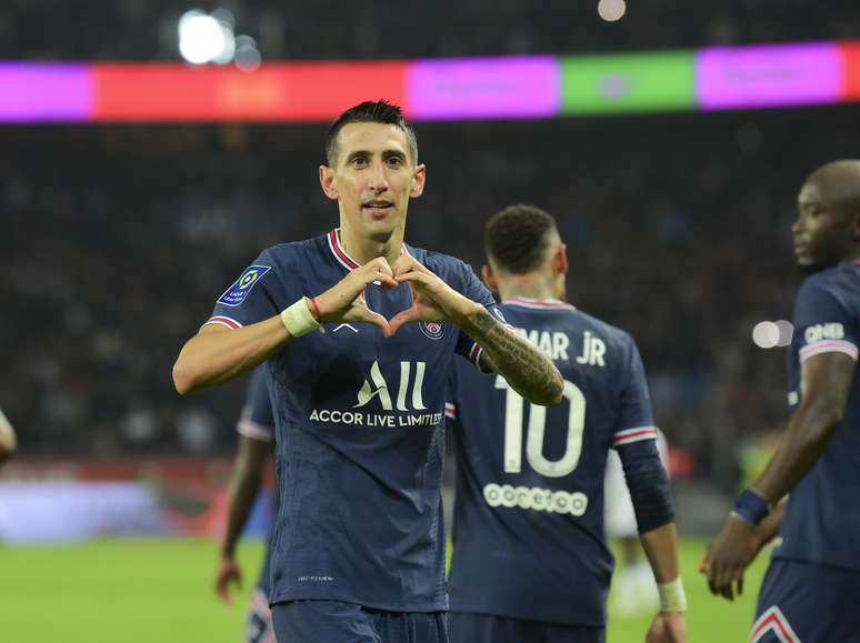 Di Maria marca no final e PSG vence o Lille de virada