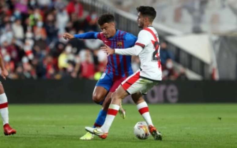 Atuação de Coutinho foi muito criticada contra o Rayo Vallecano (Foto: Miguel Ruiz / Barcelona)