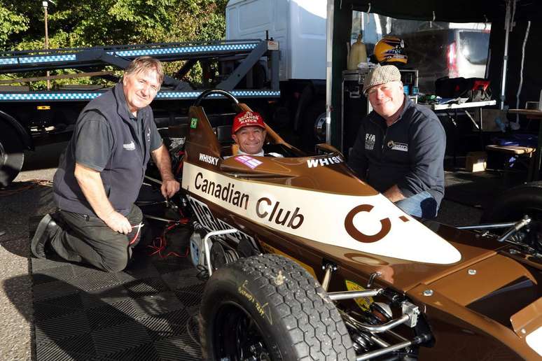 Roberto Moreno reencontra Micky Galter e Jonathan Lewis para o Fórmula Ford Festival 2021