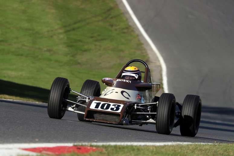 Moreno em ação com seu Van Diemen RF80 em Brands Hatch