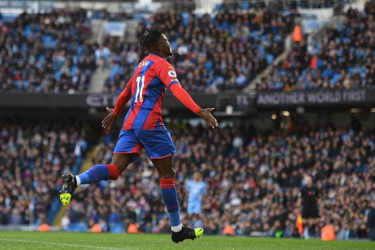 Manchester City x Crystal Palace: tempo real e onde assistir ao jogo pela  Premier League