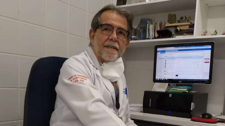 Marcos Barreto, médico que chefia ala de queimaduras do Hospital da Restauração