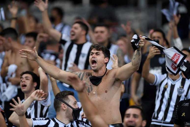 O Galo quer toda a força da massa no duelo contra o Tricolor Gaúcho-(Foto: Douglas Magno / AFP)