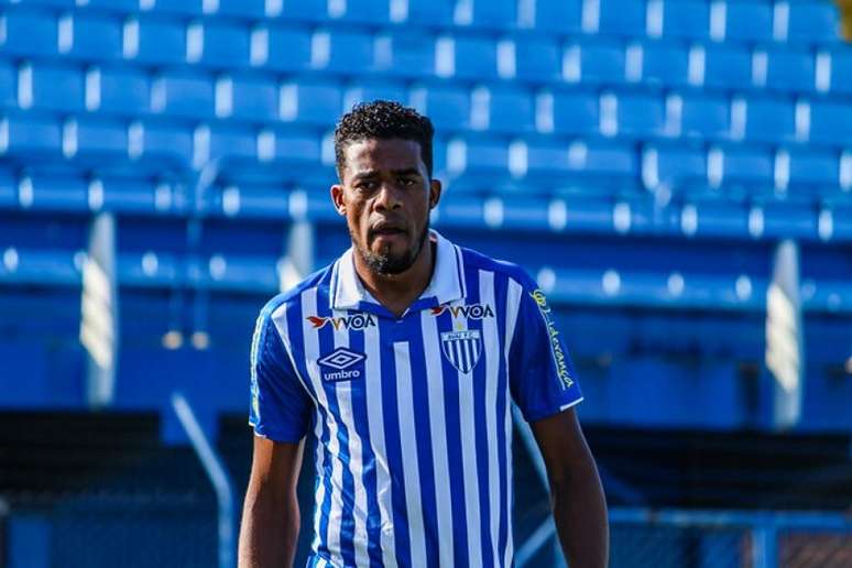 Zagueiro está no clube desde 2016 (André Palma Ribeiro/Avaí F.C.)