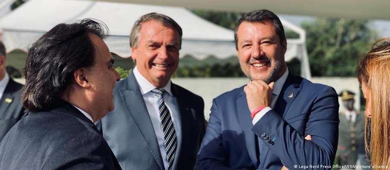 Bolsonaro e Salvini. Políticos de extrema direita se reuniram no norte da Itália