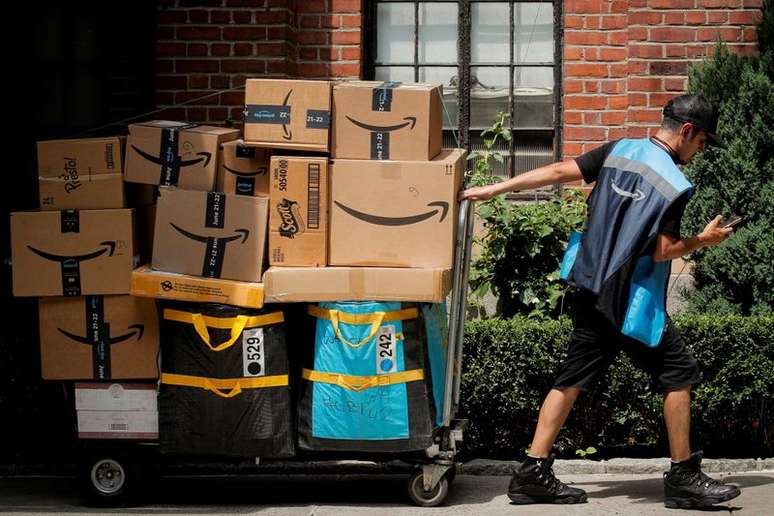 Motoristas da Amazon recebem US 60 milhões em gorjetas retidas, diz