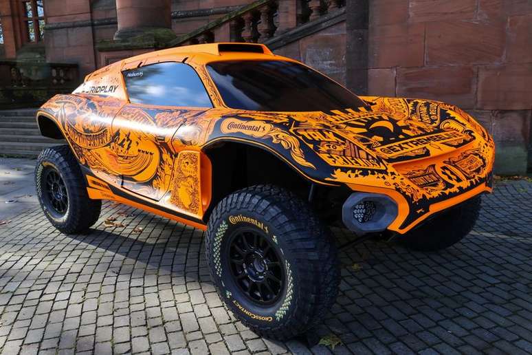 Carro da McLaren para disputa da Extreme E &eacute; apresentado em Glasgow, na Esc&oacute;cia
03/11/2021
Chris Jackson/Pool via REUTERS