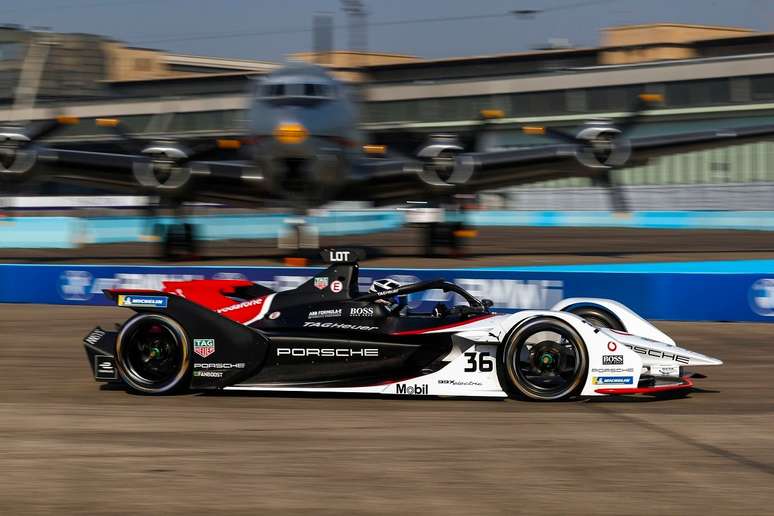 A Porsche também está presente no grid da Fórmula E: F1 está no futuro? 