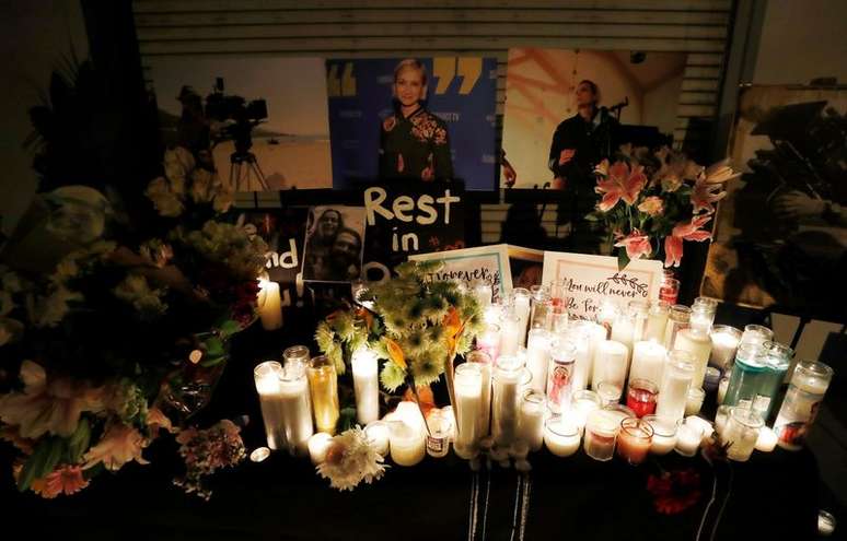 Homenagem à diretora de fotografia Halyna Hutchins
24/10/2020
REUTERS/Mario Anzuoni