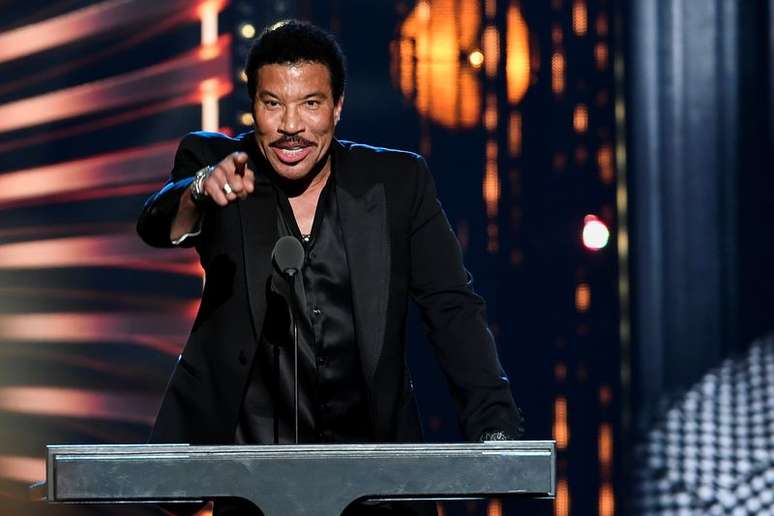 Cantor Lionel Richie 
30/10/2021
REUTERS/Gaelen Morse