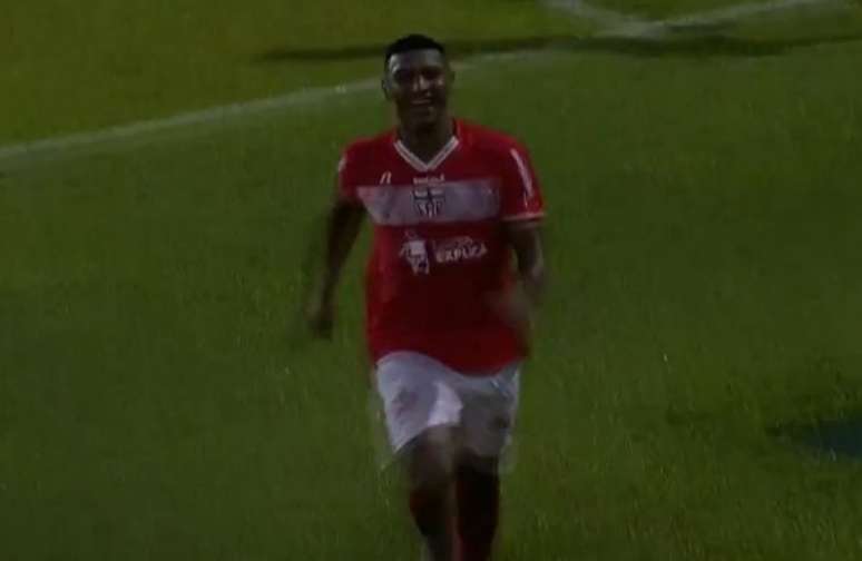 Emerson fez o único gol da partida na capital alagoana (Reprodução/SporTV)