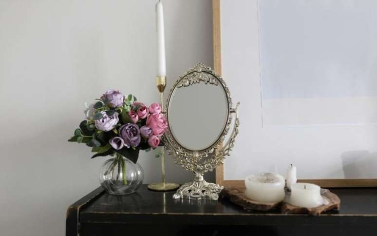 Rituais com espelhos para atrair abundância e afastar os males - Shutterstock.