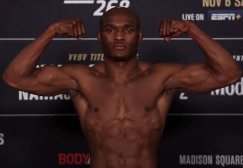 Kamaru Usman bateu o peso e vai defender o cinturão dos meio-médios no UFC 268 (Foto: Reprodução/YouTube)