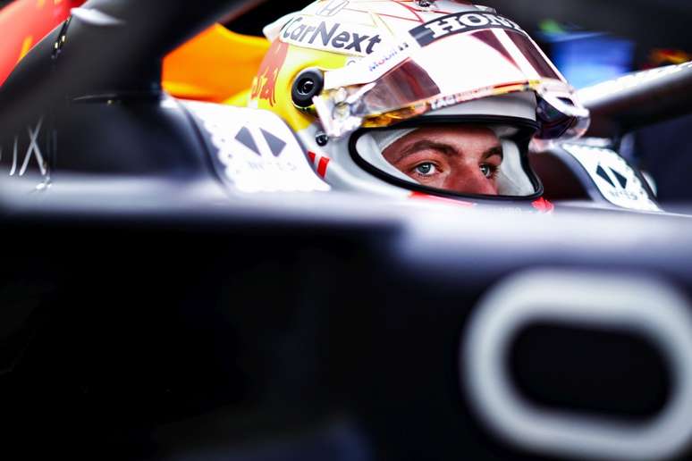 Max Verstappen é líder do Mundial e mais veloz do dia na Cidade do México 