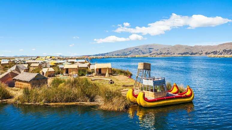 Lago Titicaca, na fronteira da Bolívia com o Peru