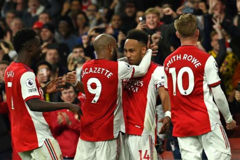 Arsenal vive grande momento na temporada (Foto: GLYN KIRK / AFP)