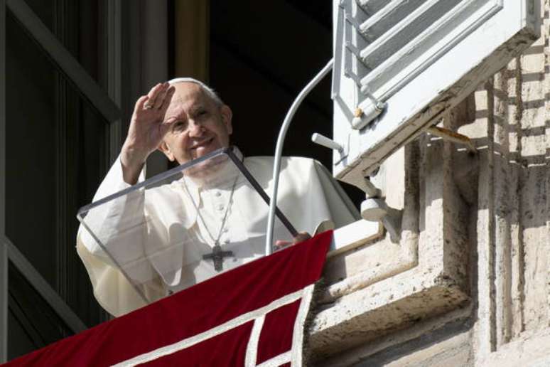 Papa Francisco durante oração do Angelus