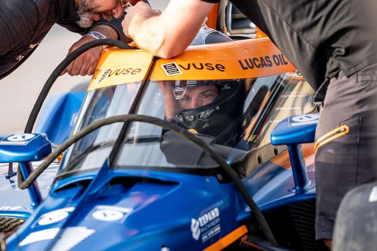 Nico Hülkenberg testou pela McLaren, mas decidiu não correr na Indy por “motivos pessoais” 