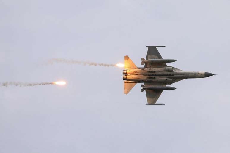 Caça de fabricação taiwanesa durante exercício militar em Taichung, em Taiwan
16/07/2020 REUTERS/Ann Wang