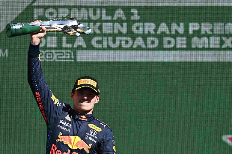 Max Verstappen conquistou sua nona vitória da temporada no México 