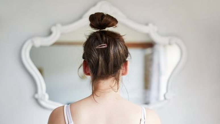 "O importante &eacute; encontrar a voc&ecirc; mesma e n&atilde;o &eacute; preciso um homem nem uma rela&ccedil;&atilde;o para atingir isso", afirma a desenhista e escritora canadense