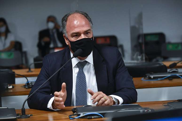 O líder do governo e relator da PEC dos precatórios no Senado, Fernando Bezerra