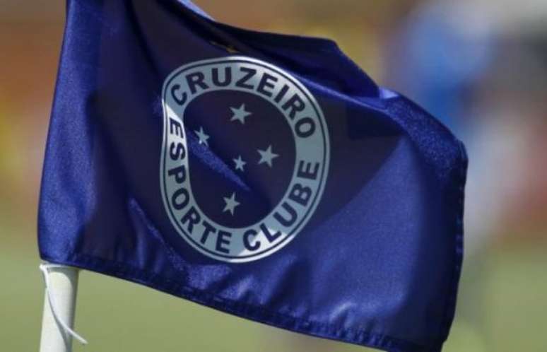 O time celeste segue com dificuldades para manter em dia os compromissos financeiros com seus colaboradores-(Foto: Divulgação Cruzeiro)