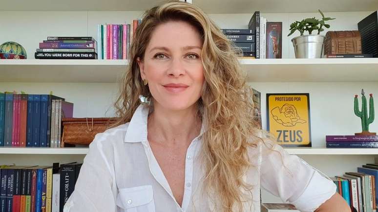 Astr&oacute;loga Aline Maccari afirma que n&atilde;o &eacute; poss&iacute;vel avaliar um relacionamento apenas pelo signo solar. Mas ela aponta que h&aacute; t&eacute;cnica para entender melhor uma rela&ccedil;&atilde;o por meio da astrologia