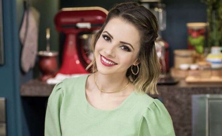 Em cada episódio, Sandy terá a companhia remota de um chef diferente