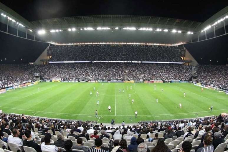 Arena no jogo Corinthians x Chapecoense, que teve quase 40 mil pagantes (Foto: José Manoel Idalgo/Ag. Corinthians)