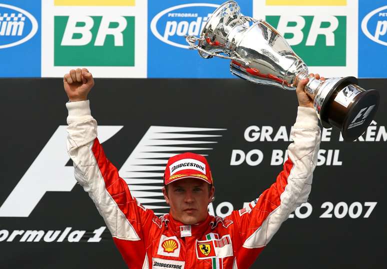 Kimi Raikkonen teve um dos títulos mais improváveis da F1