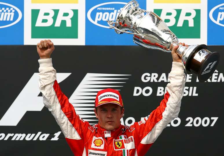 Kimi Raikkonen teve um dos t&iacute;tulos mais improv&aacute;veis da F1