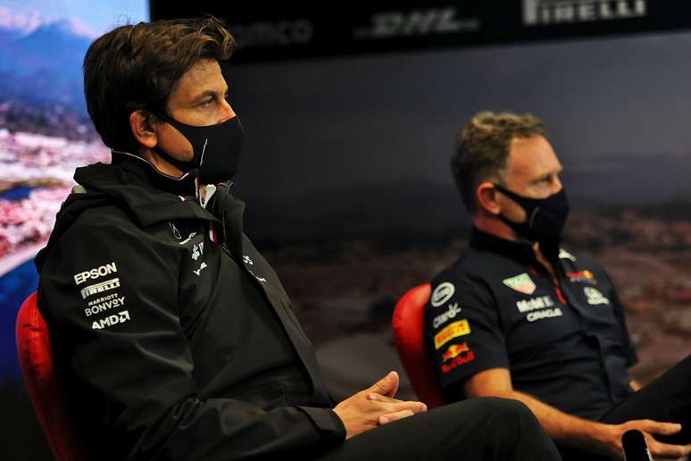 Toto Woff e Christian Horner: cada vez mais distantes 