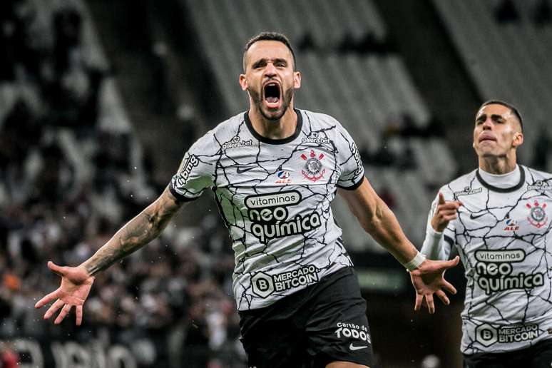 Renato Augusto brilha no meio-campo e Corinthians vence o Cuiabá 