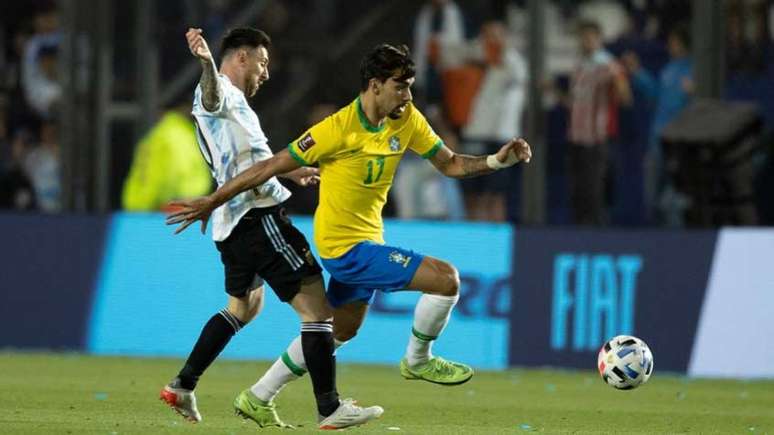 Paquetá se desentendeu com Paredes durante o duelo em San Juan (Foto: Lucas Figueiredo / CBF