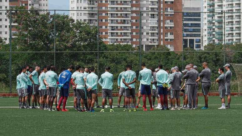 Grupo do Fluminense em treinamento (Foto: Lucas Merçon/Fluminense FC)