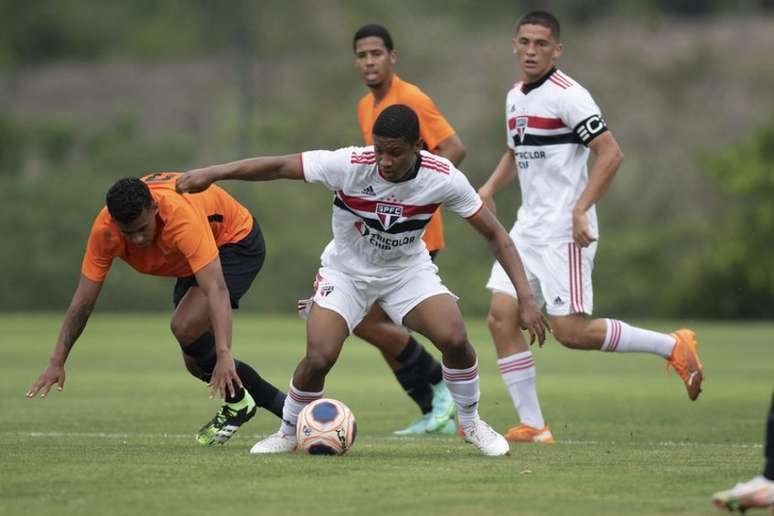 São Paulo empatou com o Desportivo Brasil em Porto Feliz (Foto: Flavio Torres/saopaulofc.net)