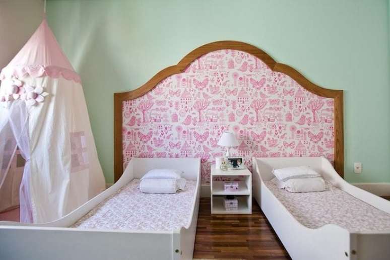 24. Quarto infantil verde pastel e rosa claro – Foto Codecorar