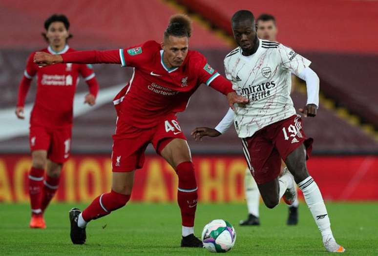 Liverpool e Arsenal enfrentam-se neste sábado (Foto: AFP)