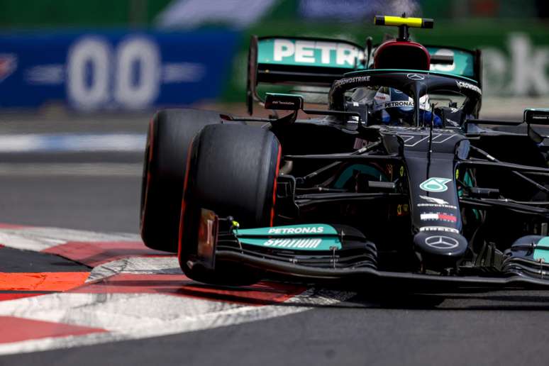 Valtteri Bottas superou Lewis Hamilton por 0s078 e foi o mais rápido do TL3 no Catar 