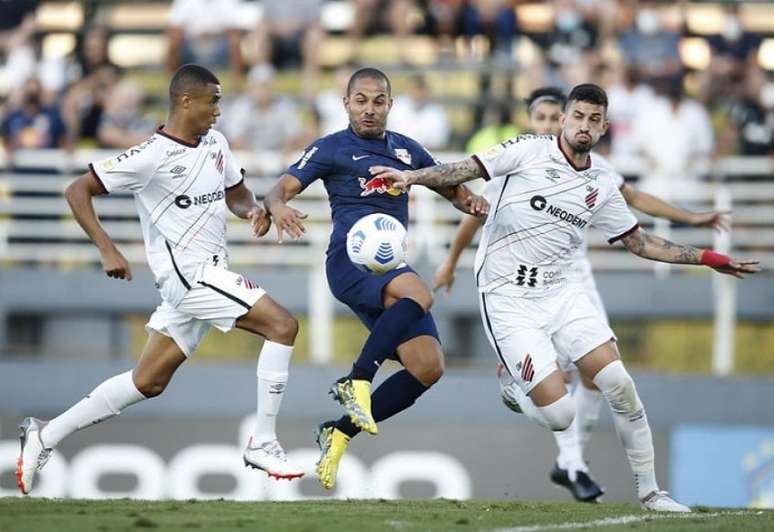 Athletico-PR x Red Bull Bragantino duelam pela taça da Copa Sul-Americana (Foto: Ari Ferreira/Red Bull Bragantino)