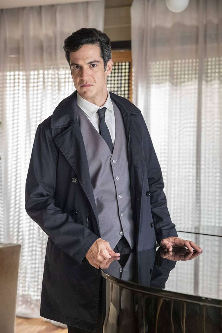 Mateus Solano durante as grava&ccedil;&otilde;es de 'Quanto Mais Vida, Melhor!', nova novela das 7 da Globo; ator interpreta o m&eacute;dico Guilherme, um dos protagonistas da trama