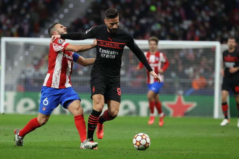 Com gol de brasileiro, Milan vence Atlético na Champions