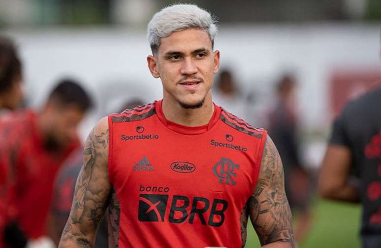 Pedro está recuperado da cirurgia no joelho direito e à disposição no Flamengo (Foto: Alexandre Vidal / Flamengo)