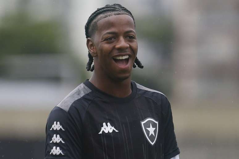 Ênio em ação pelo Botafogo (Foto: Vítor Silva/Botafogo)